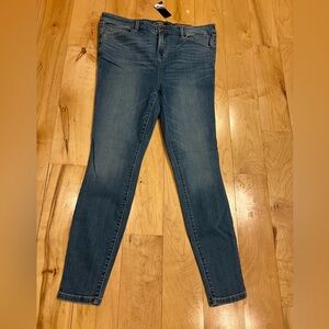 Size 16 tall torrid midfit super skinny jeans NEW!